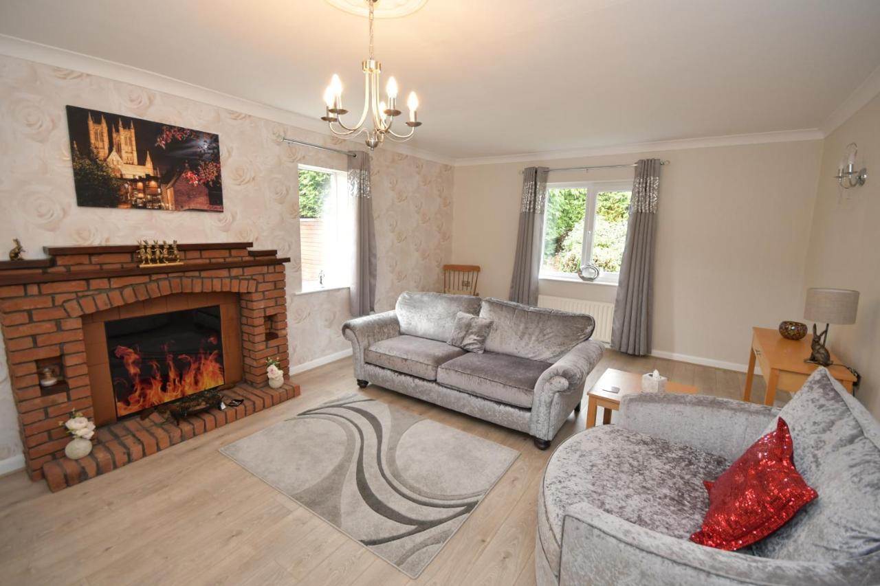 Little Hare Lodge - Spacious 2 Bedroom Attached Bungalow Woodhall Spa Exterior foto